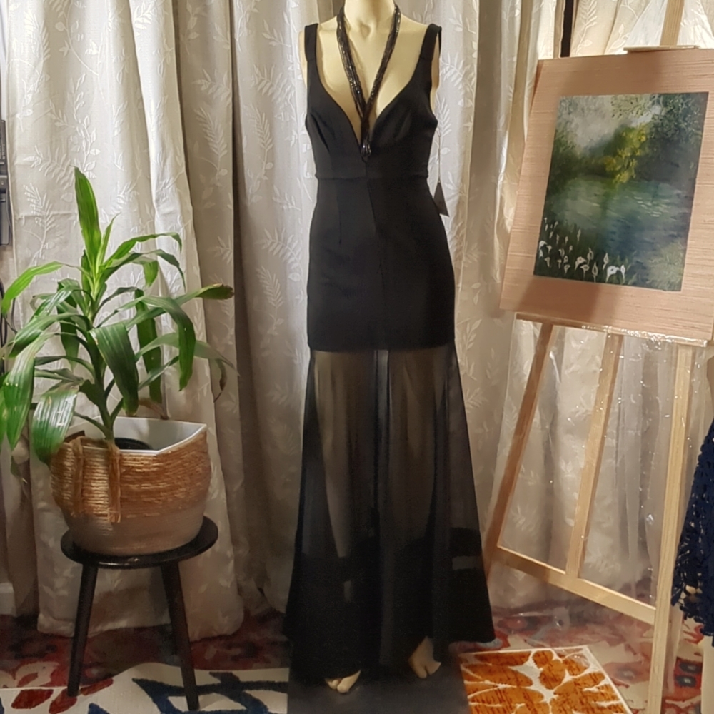 Elegant Black Maxi Gown
